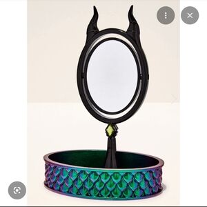 Disney Villain Collection Iridescent Mirror Tray